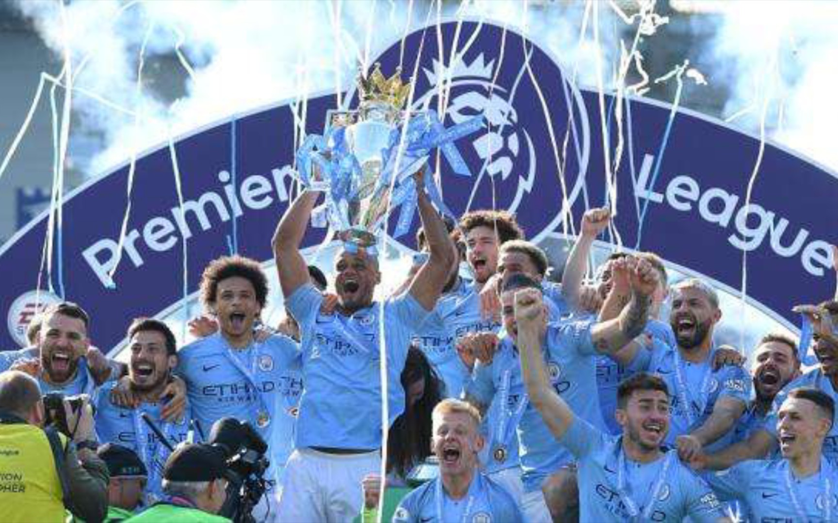 期大放異彩 期大放異彩